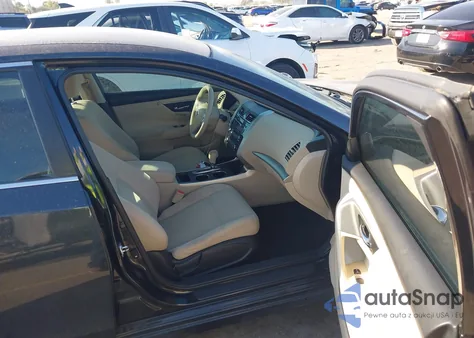 2015 Nissan Altima 2.5 S from USA, damaged, VIN 1N4AL3AP6FC207238